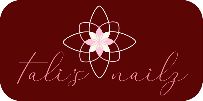 Tali's Nailz Logo