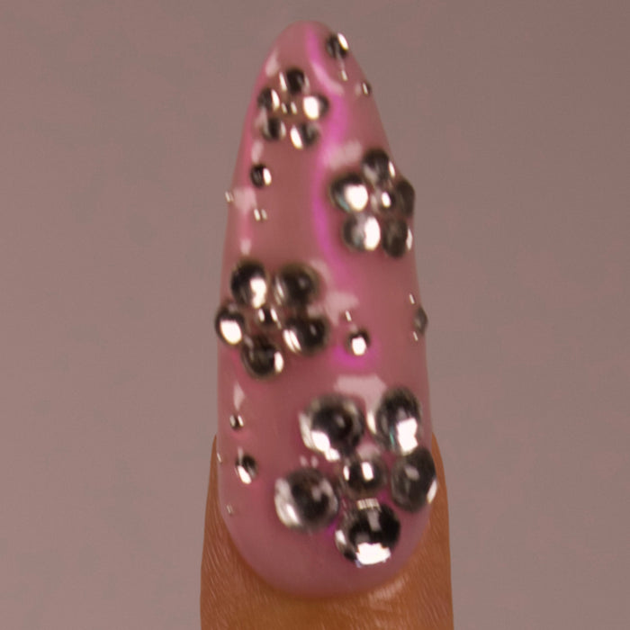 almond xxl nails